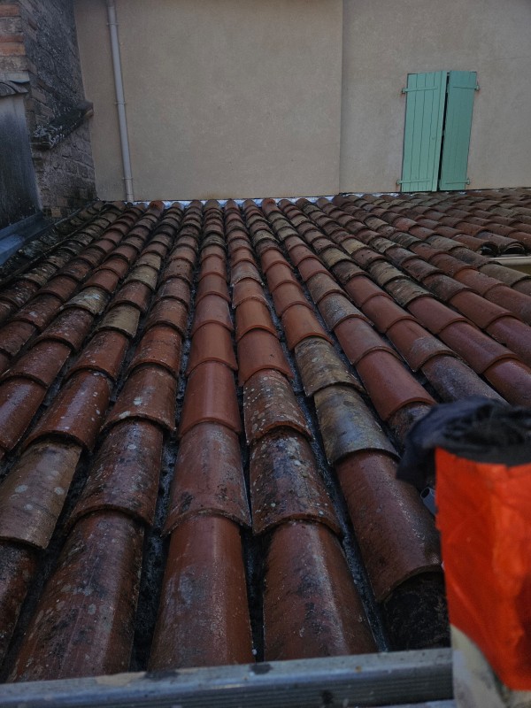 Nettoyage de toiture en profondeur et démoussage de toiture à Gaillac